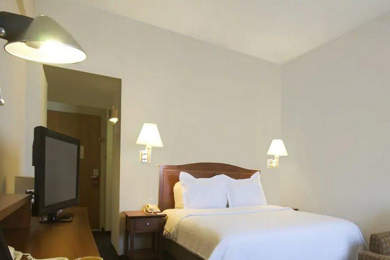 Fiesta Inn Express San Luis Potosi Oriente Exterior foto