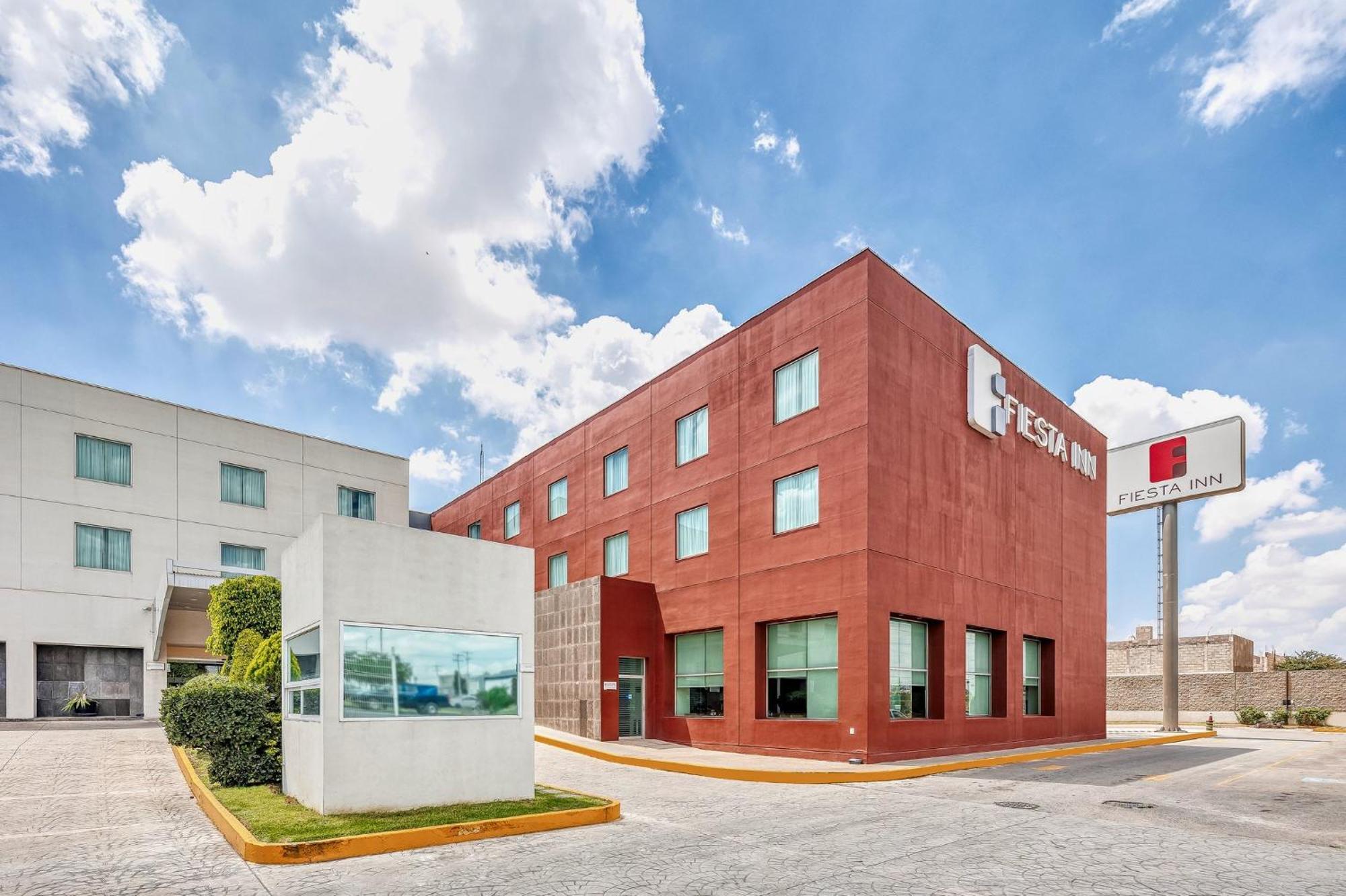 Fiesta Inn Express San Luis Potosi Oriente Exterior foto