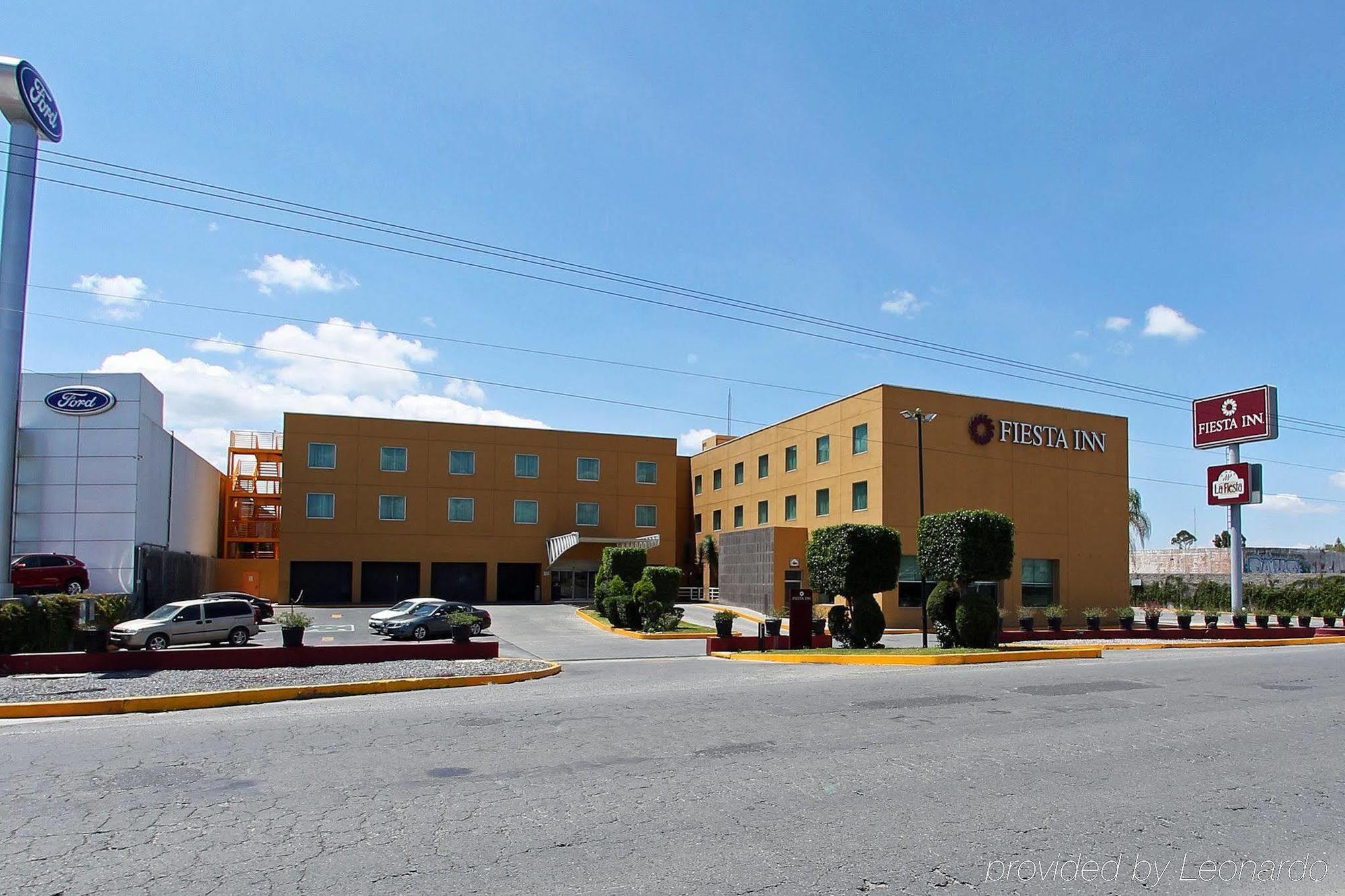 Fiesta Inn Express San Luis Potosi Oriente Exterior foto