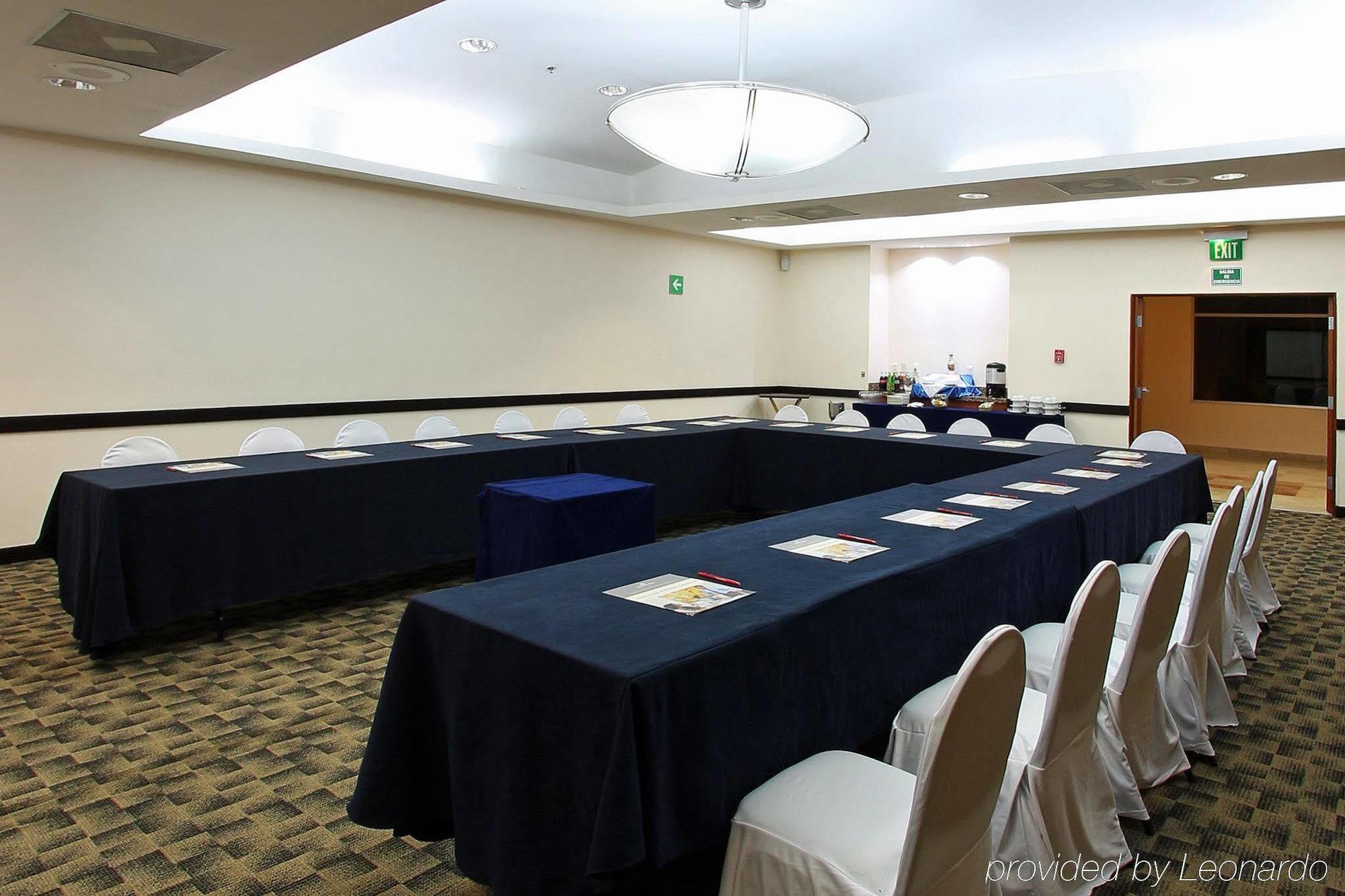 Fiesta Inn Express San Luis Potosi Oriente Exterior foto
